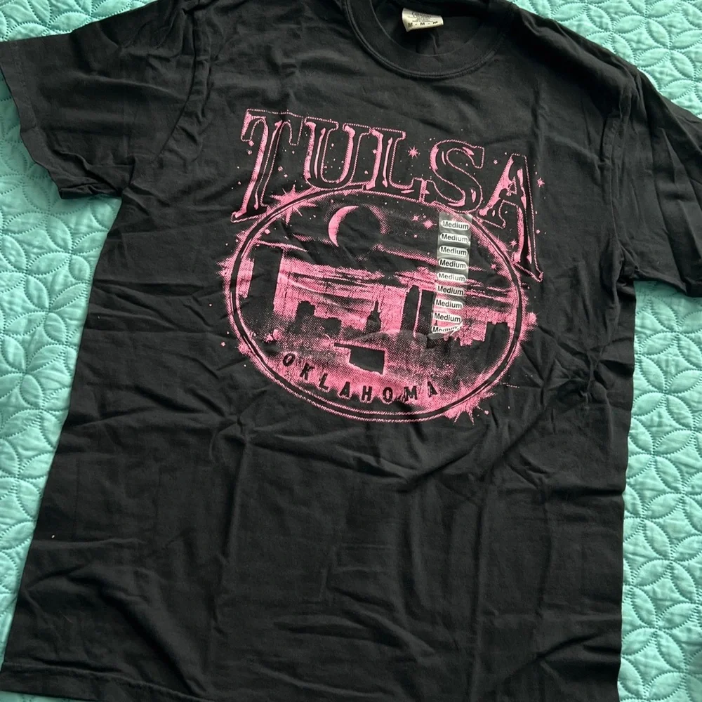 Tulsa Oklahoma T-shirt by Comfort Colors. NWT M - Picture 1 of 3